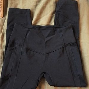Lululemon All The Right Places Crop size 8